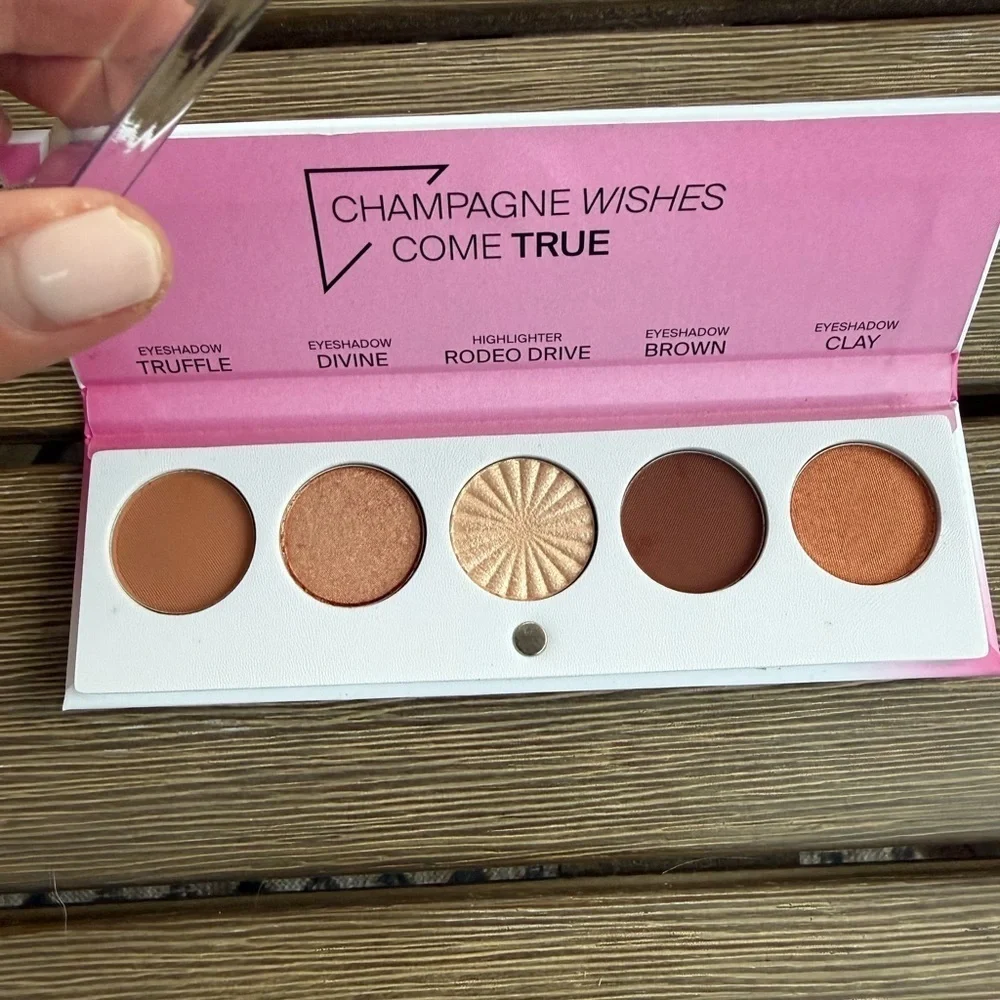OFRA Signature Palette Luxe - Champagne and Pink